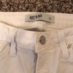 ‘Just black’ white denim jeans